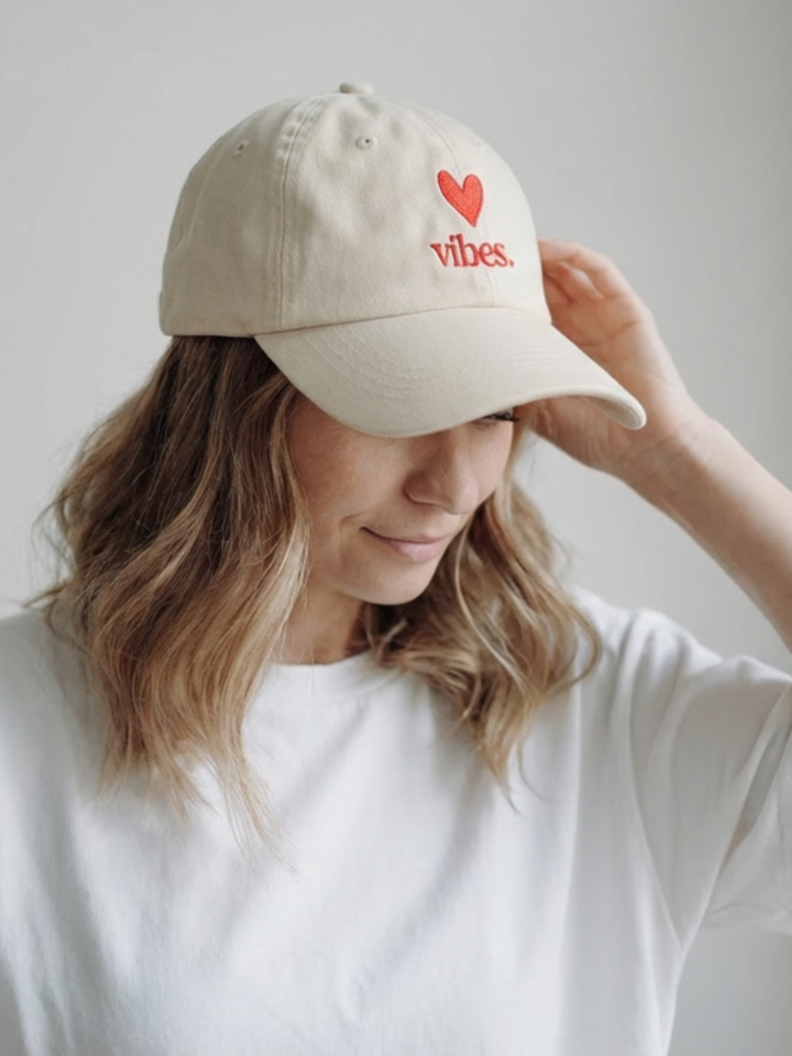LOVE VIBES Bio Cap