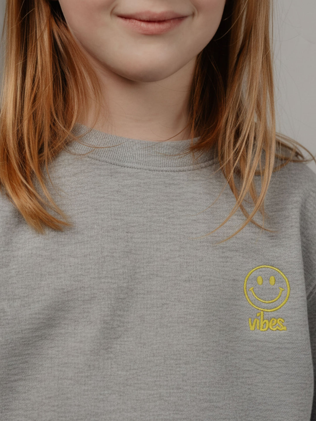 "HAPPY VIBES" Sweater Kids