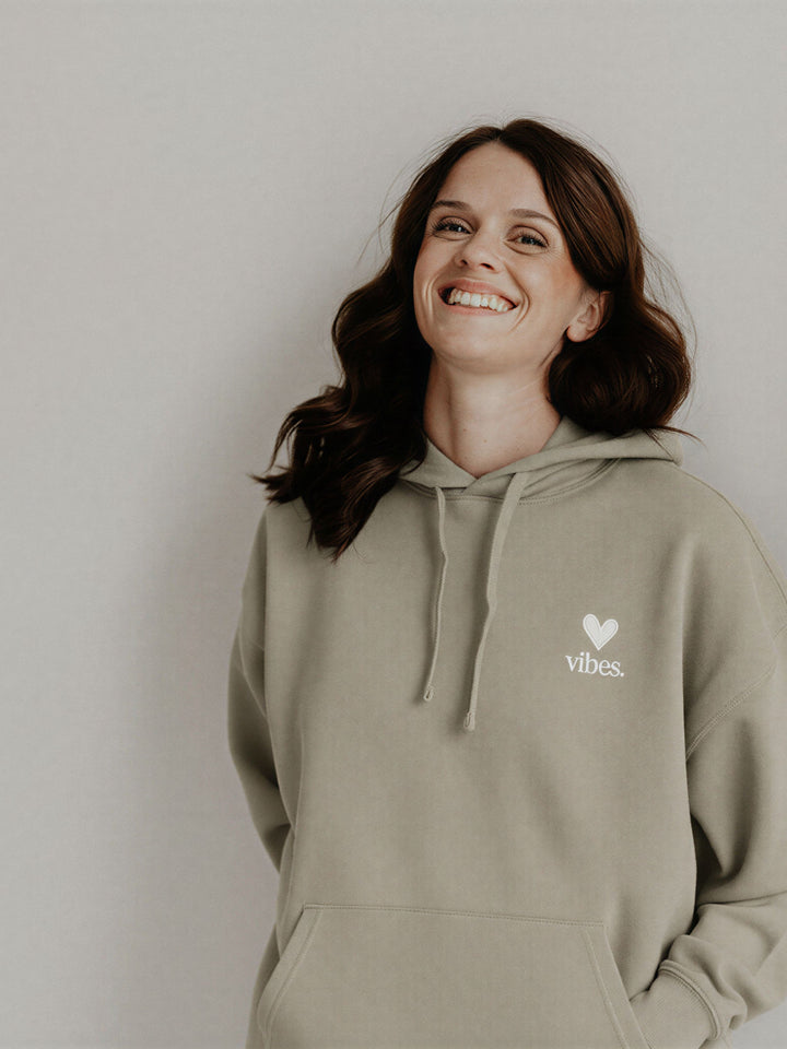 "LOVE VIBES" Hoodie Oversized | comfy edition