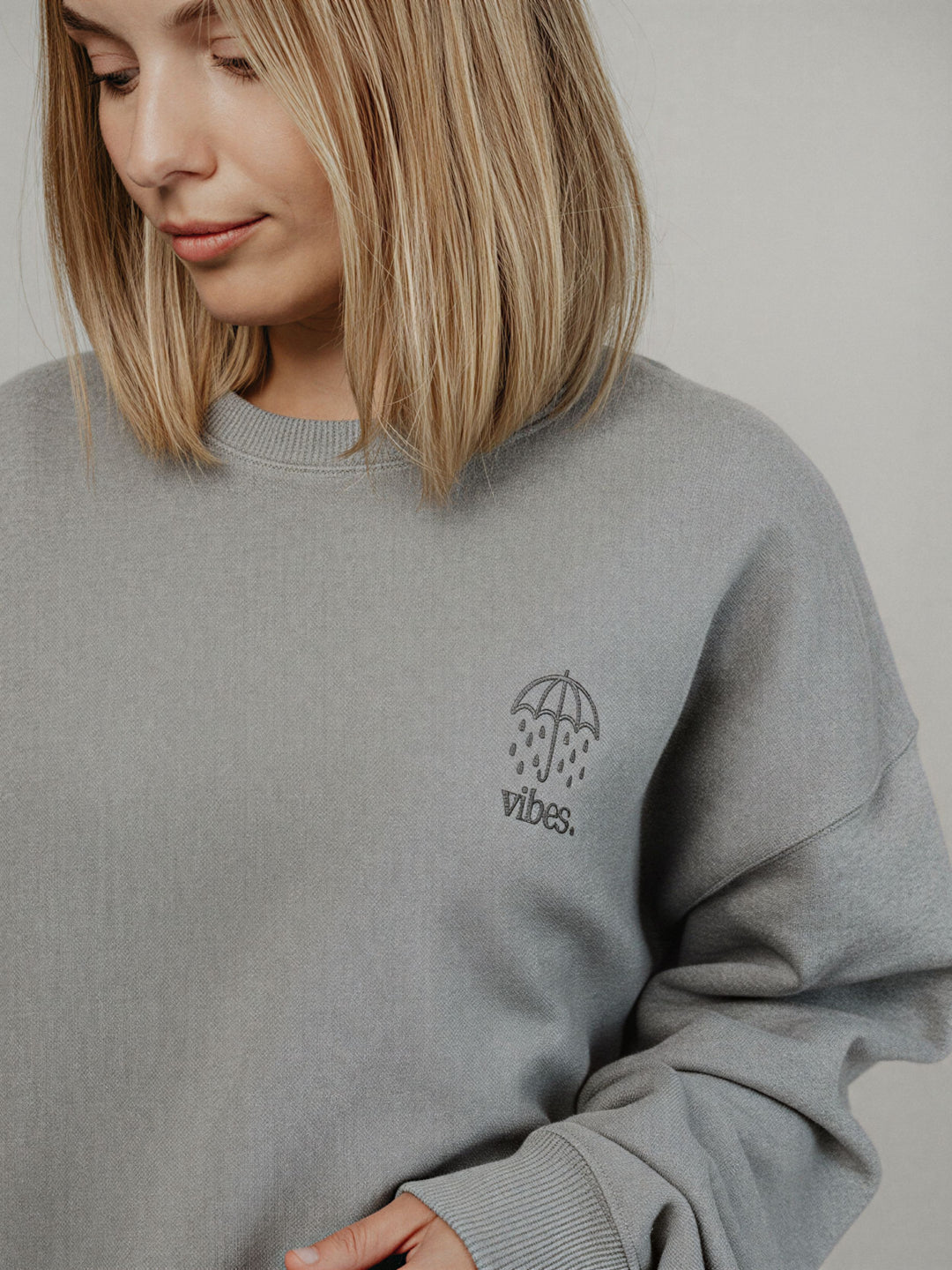 "RAIN VIBES" Sweater Oversized | urban edition