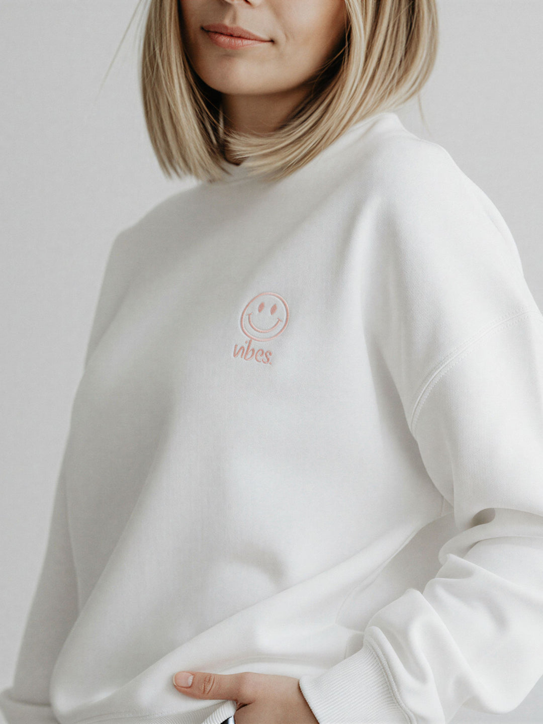 "HAPPY VIBES" Sweater Oversized | urban edition