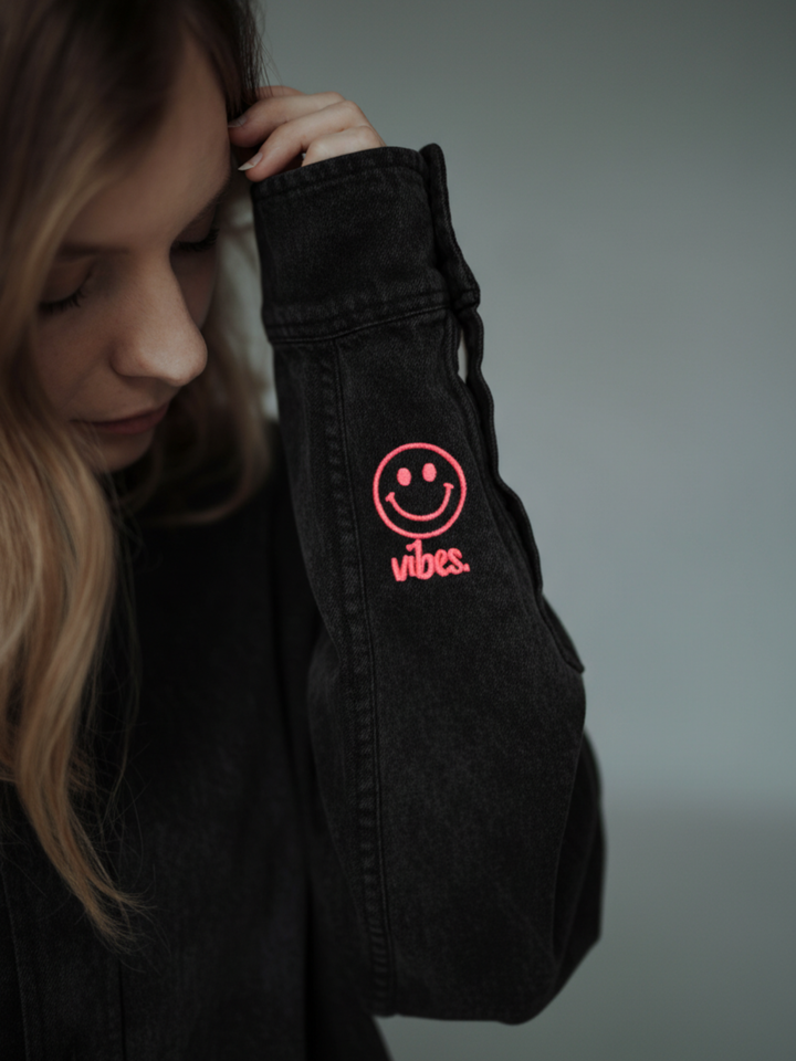 "HAPPY VIBES" RELAXED TWILL HEMD NEON EDITION