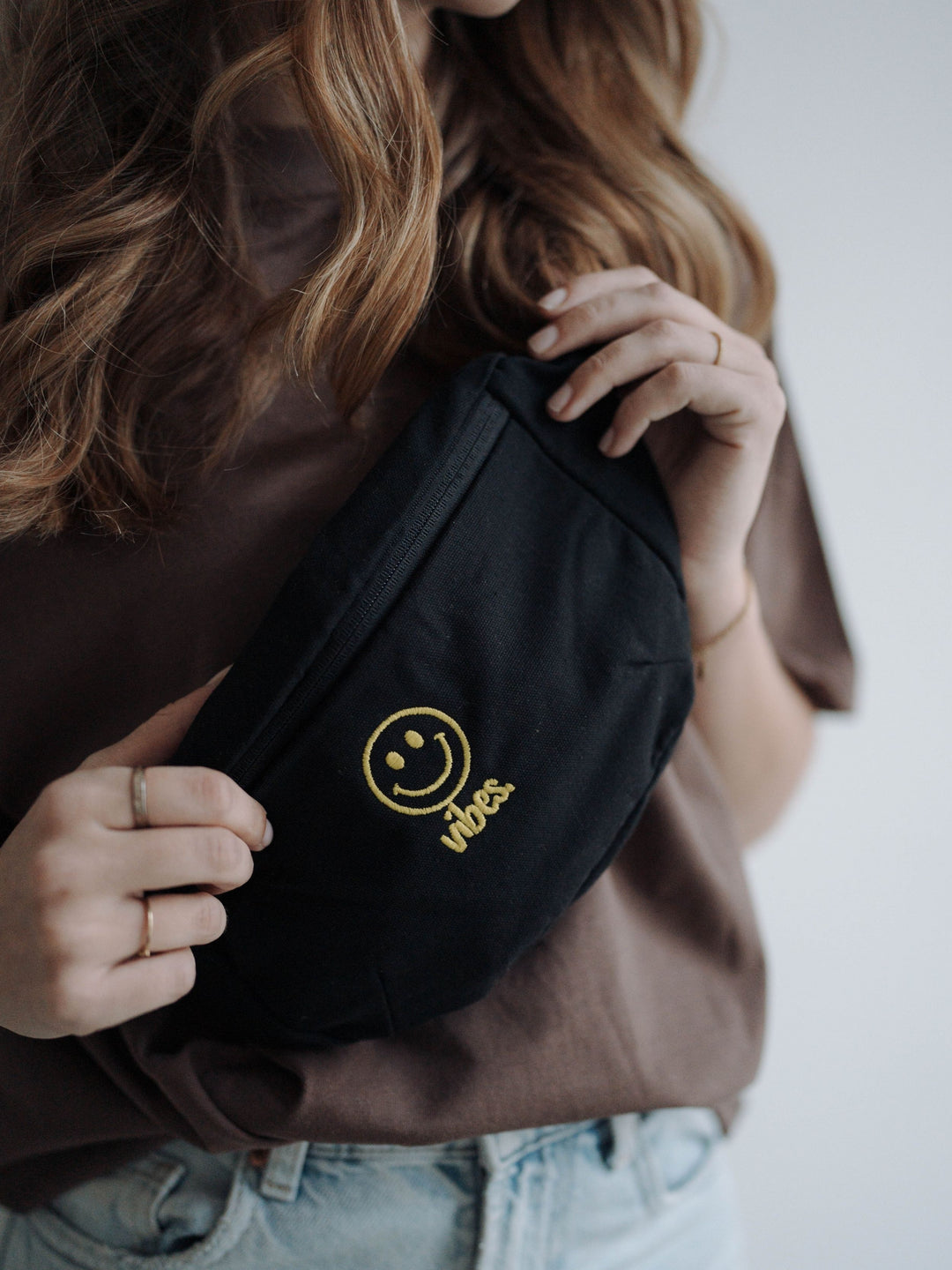 "HAPPY VIBES" CANVAS GÜRTELTASCHE