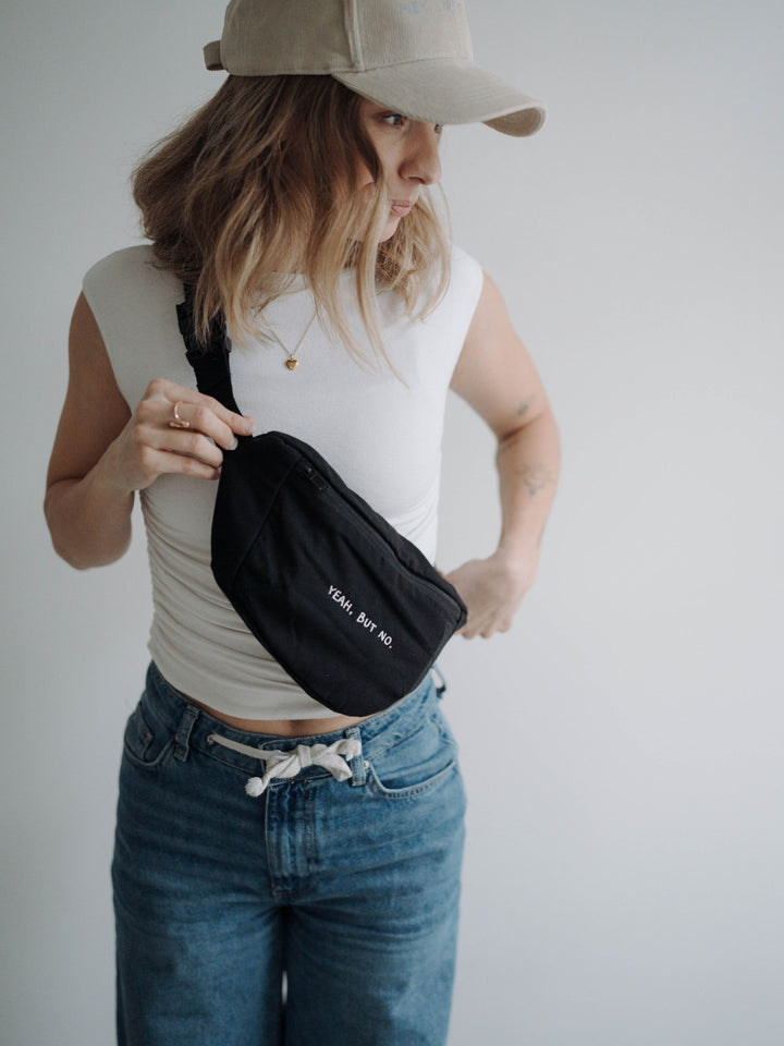 "YEAH BUT NO" CANVAS GÜRTELTASCHE
