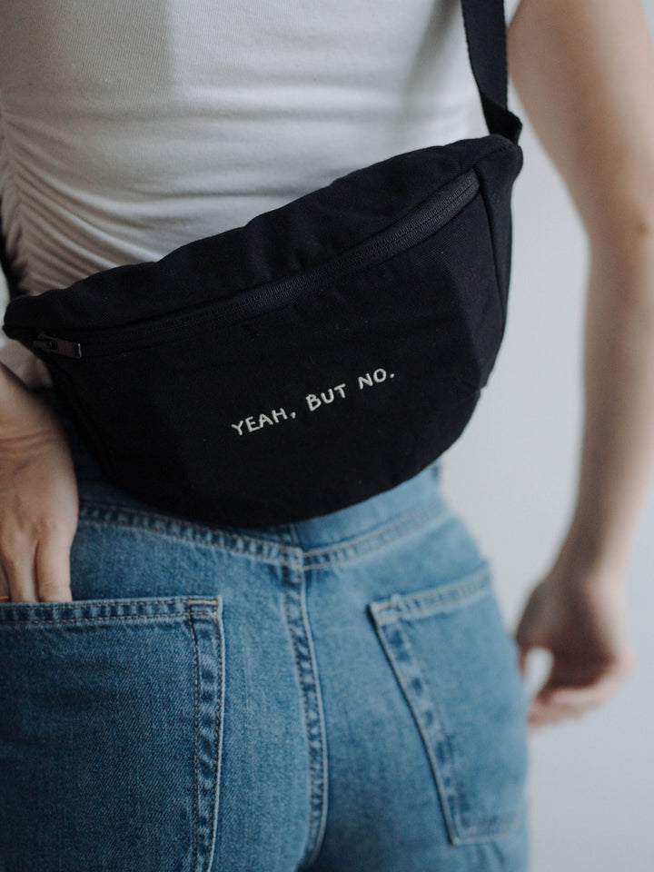 "YEAH BUT NO" CANVAS GÜRTELTASCHE